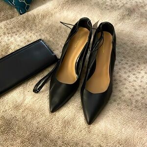 Ann Taylor black leather heels. Work or play. 4 in heel. NWT